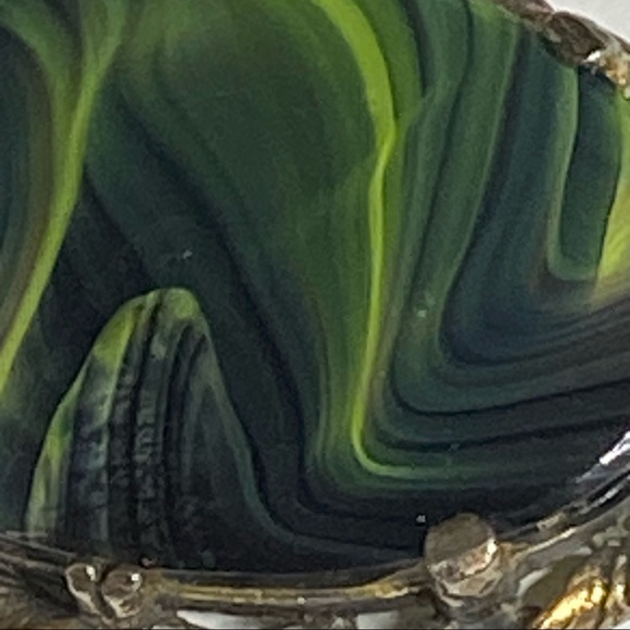 Kelly Waters Oval Brooch Pin and Pendant Green Marbled Stone with Gold Tone - Picture 11 of 12